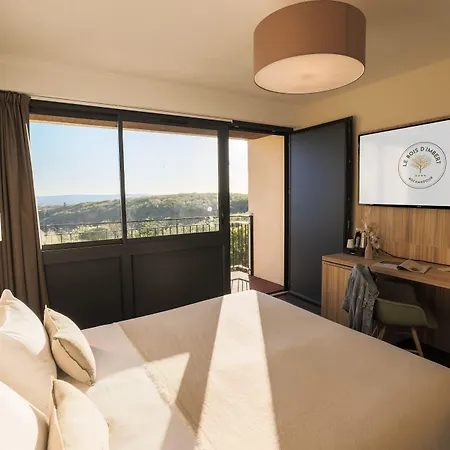 Le Bois D'imbert Hotel *