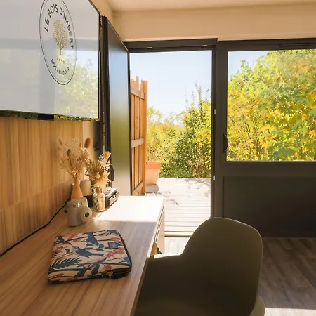 Le Bois D'imbert Hotel *